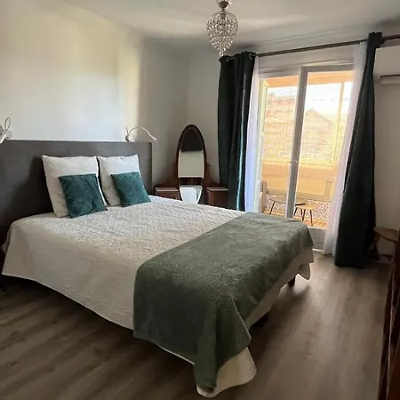 La Casa Gil *